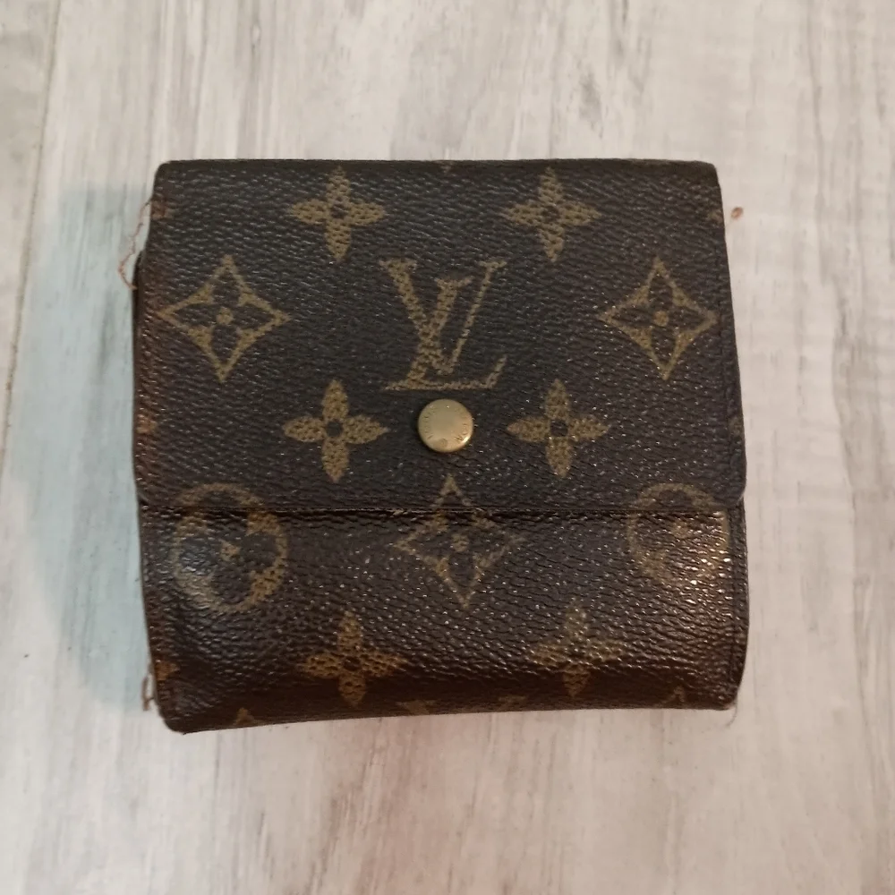Authentic Louis Vuitton Monogram Portefeiulle Elise Trifold Wallet